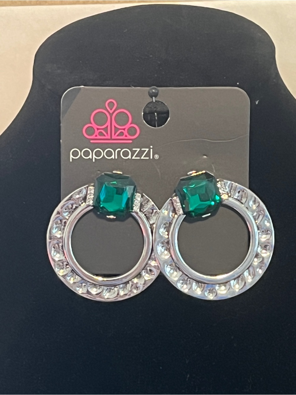 Paparazzi Emerald Halo Circle Drop Earrings in Silver and Green